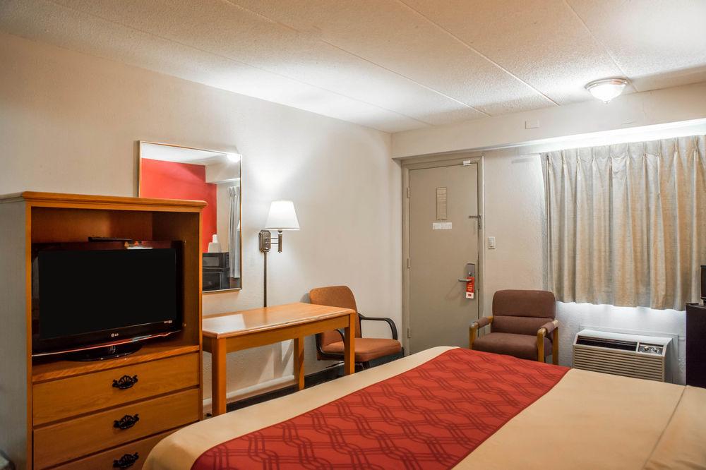 6-cincinnati, Oh Hotel
