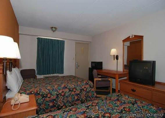 6-cincinnati, Oh Hotel